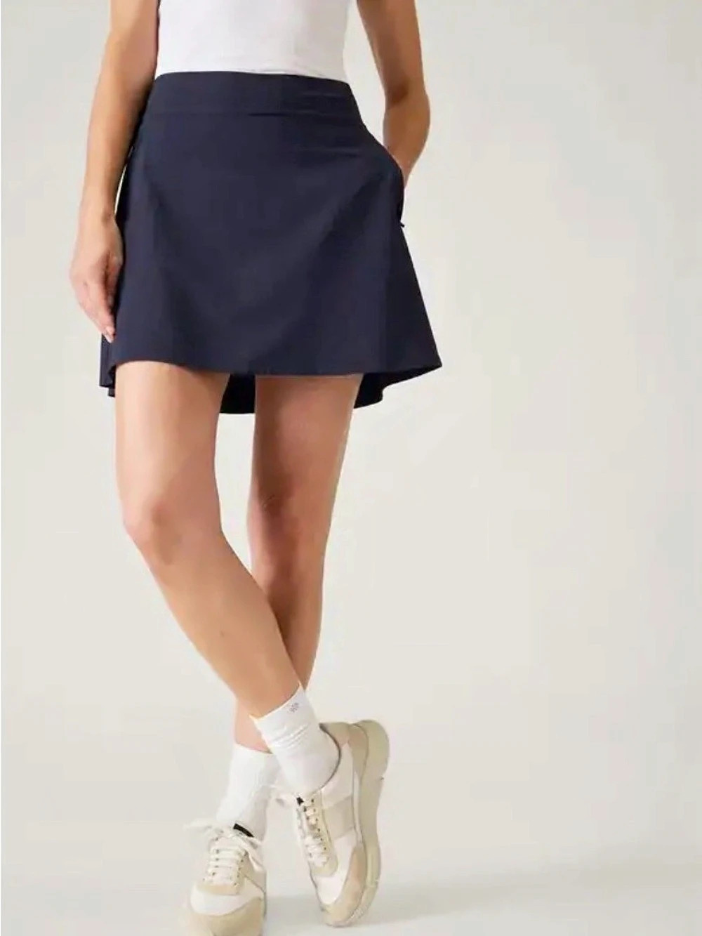 Athleta Women's Mini Skirt Black Size 12 Like New